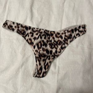 Victoria’s Secret thong leopard print small